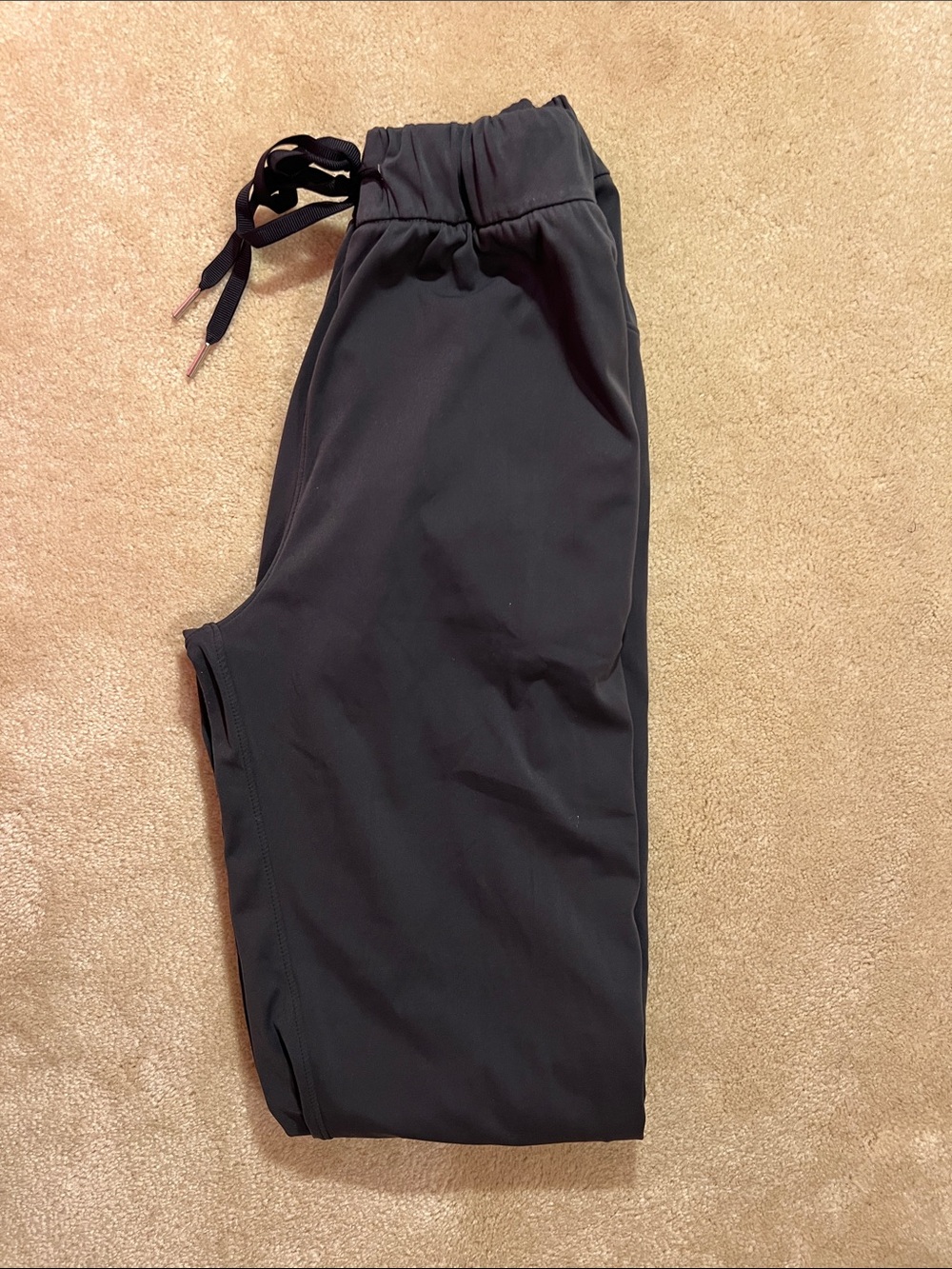 AJISAI Women’s Dark Gray Drawstring Joggers